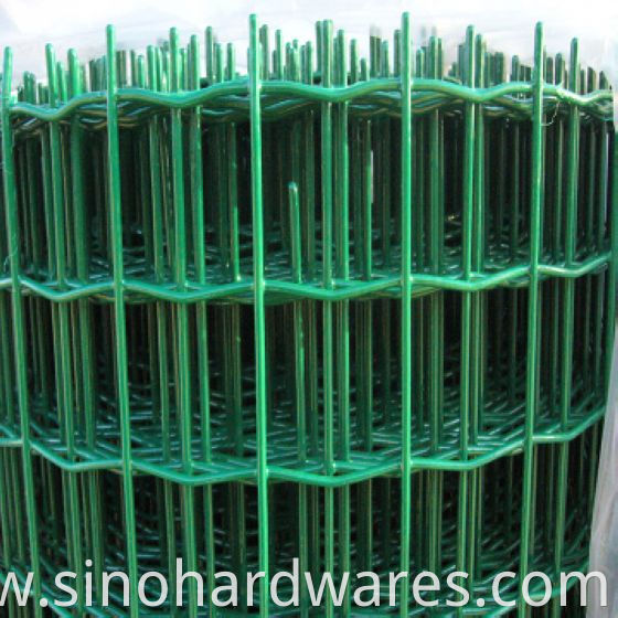 Holland-Wire-Mesh-Fence